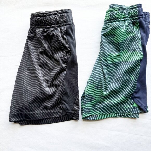All In Motion XS Boys Striped & Camo Athletic Shorts Set of 2 - Picture 1 of 7